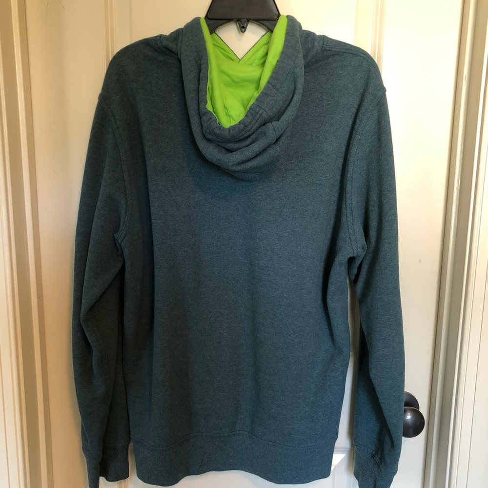North Face Hoodie - Picture 3 of 3